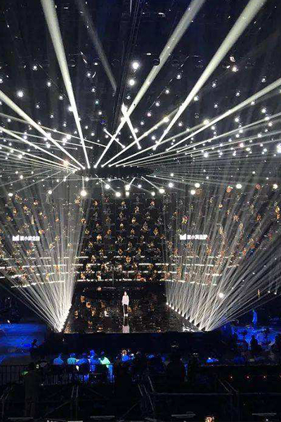 廣告設(shè)計(jì)與制作 